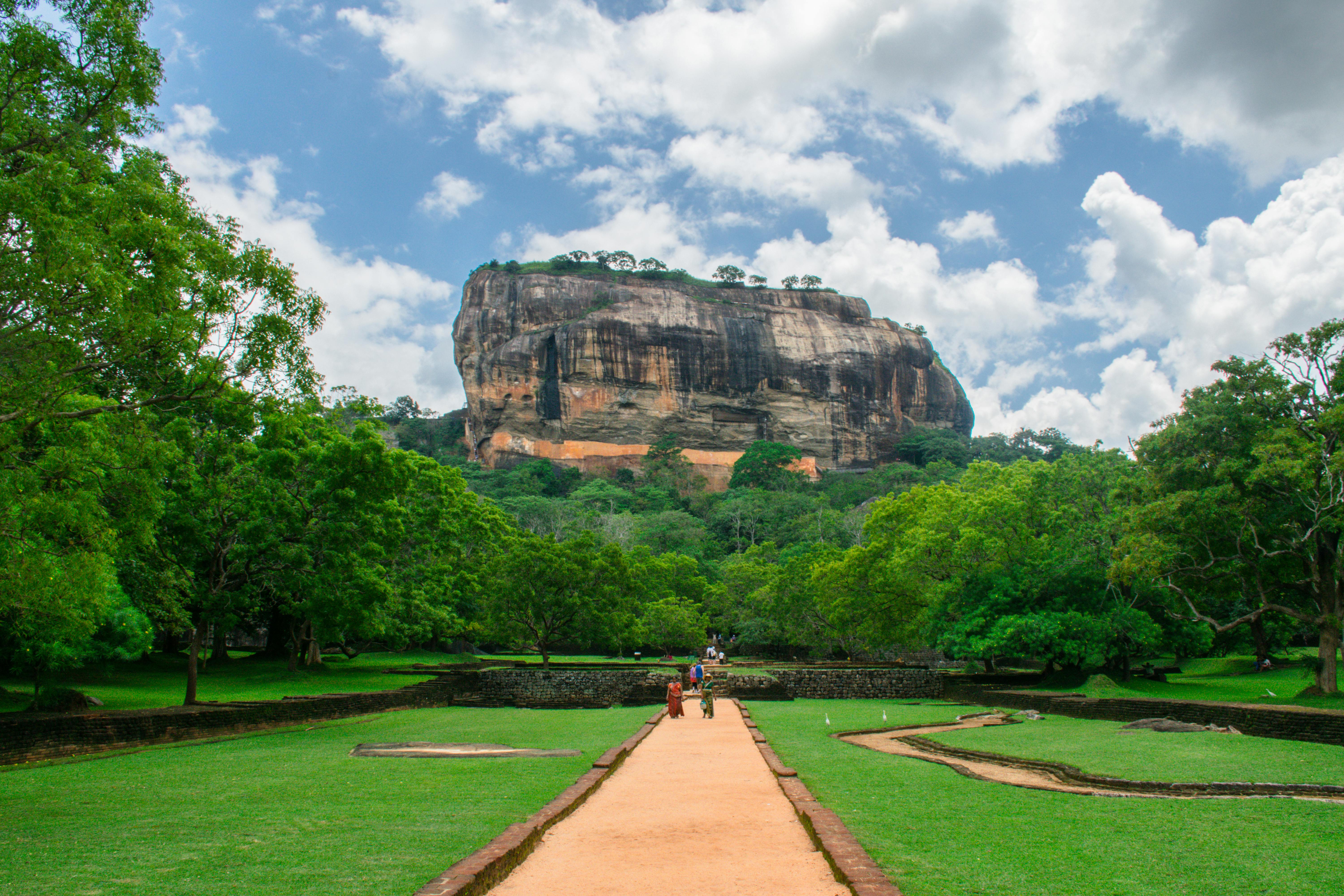 /sigiriya-1.jpg